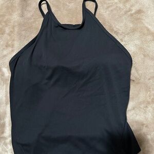 Lightweight High-Neck Yoga Tank